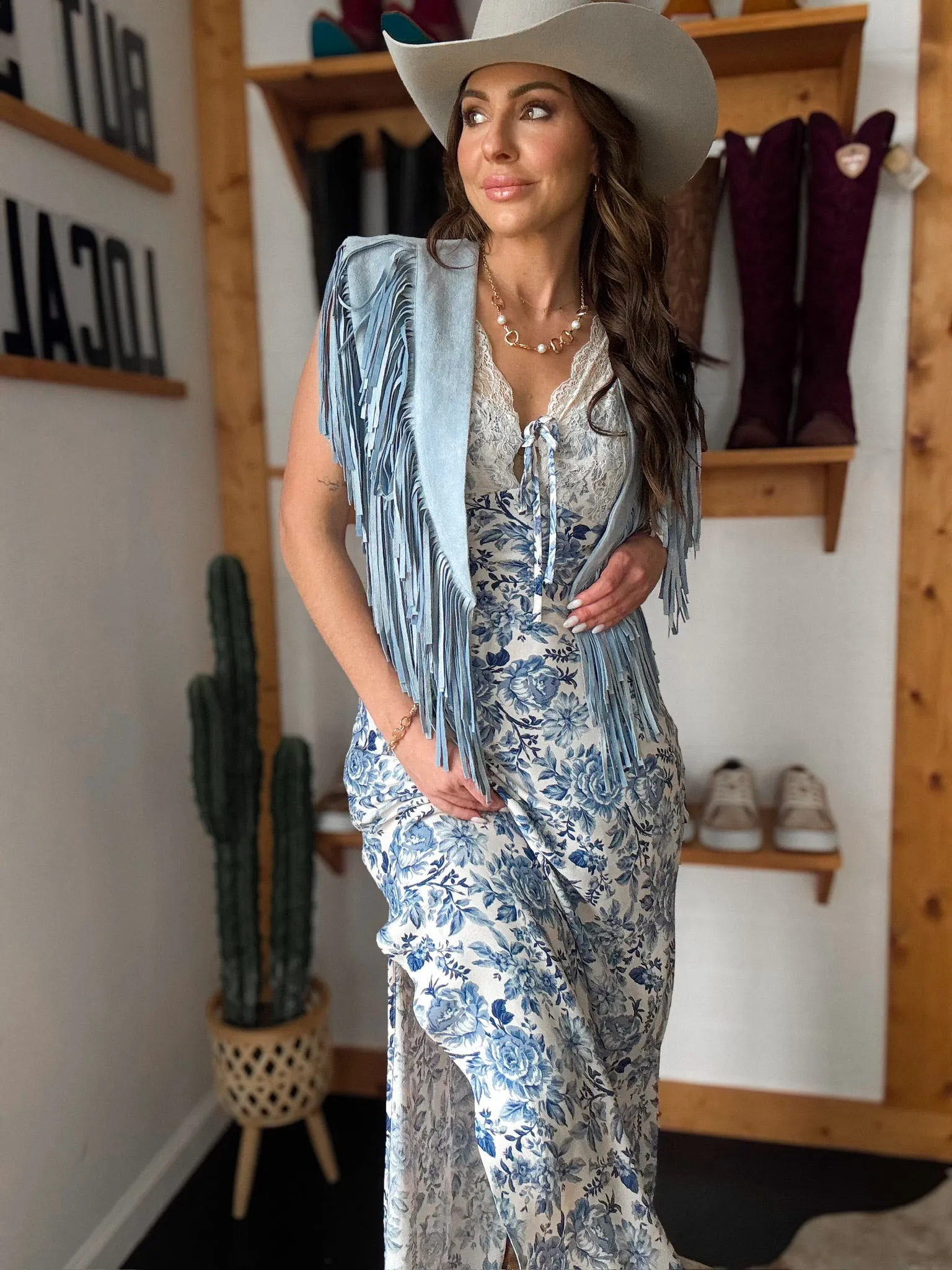 Light Blue Fringe Collar
