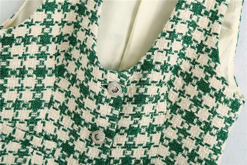 TWEED VEST